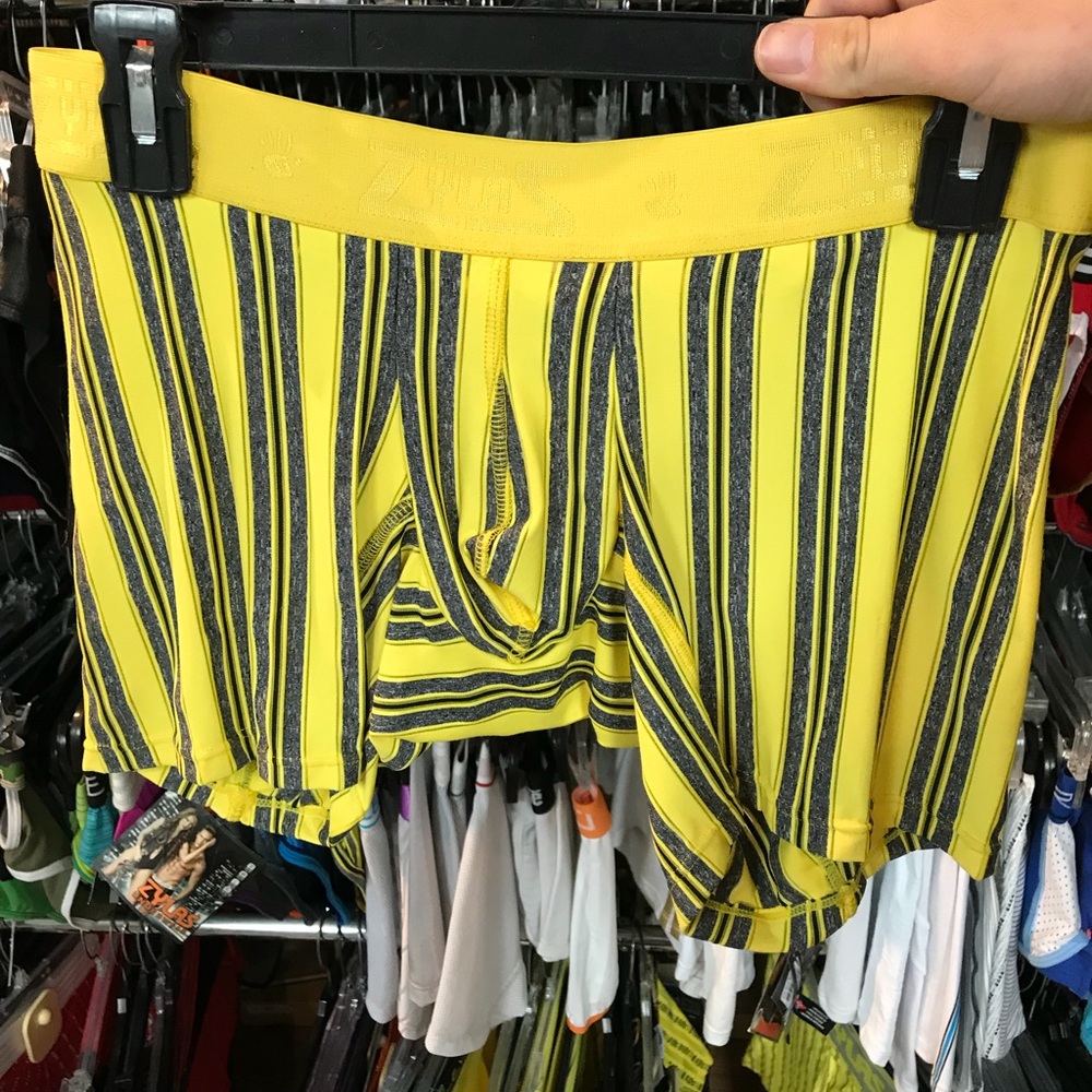 Jock briefs